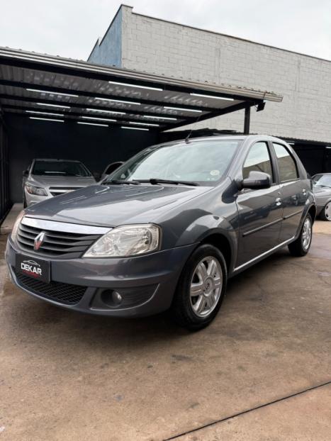 RENAULT Logan 1.6 16V 4P FLEX EXPRESSION AUTOMÁTICO, Foto 2