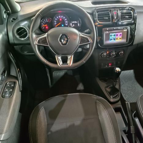 RENAULT Logan 1.6 16V 4P FLEX SCE ZEN X-TRONIC AUTOMÁTICO CVT, Foto 3