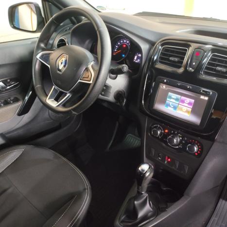RENAULT Logan 1.6 16V 4P FLEX SCE ZEN X-TRONIC AUTOMÁTICO CVT, Foto 13