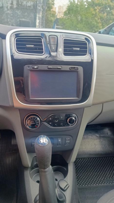 RENAULT Logan 1.6 4P FLEX DINAMIQUE, Foto 4 RENAULT Logan 1.6 4P FLEX DINAMIQUE, Foto 4