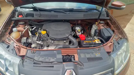 RENAULT Logan 1.6 4P FLEX DINAMIQUE, Foto 11 RENAULT Logan 1.6 4P FLEX DINAMIQUE, Foto 11