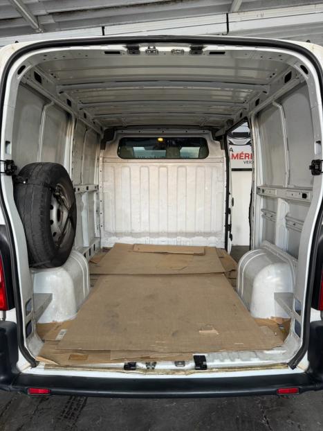 RENAULT Master 2.5 16V 3P DCI DIESEL FURGO L2H2, Foto 9