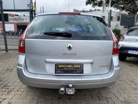RENAULT Megane Grand Tour 1.6 16V 4P FLEX DYNAMIQUE, Foto 5 RENAULT Megane Grand Tour 1.6 16V 4P FLEX DYNAMIQUE, Foto 5