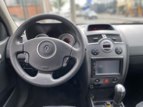 RENAULT Megane Grand Tour 1.6 16V 4P FLEX DYNAMIQUE, Foto 10 RENAULT Megane Grand Tour 1.6 16V 4P FLEX DYNAMIQUE, Foto 10