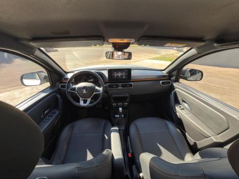 RENAULT Oroch 1.3 16V 4P OUTSIDER TURBO TCe AUTOMTICO CVT, Foto 9