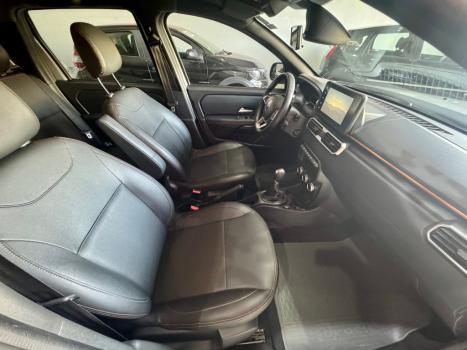 RENAULT Oroch 1.3 16V 4P OUTSIDER TURBO TCe AUTOMTICO CVT, Foto 7