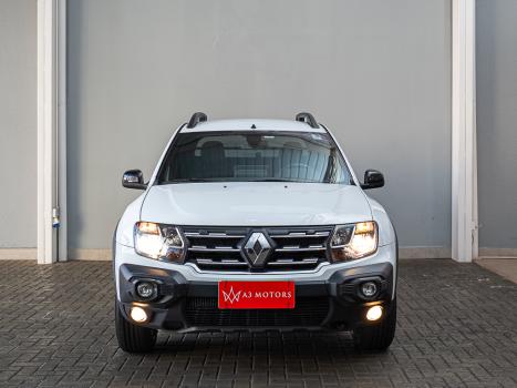 RENAULT Oroch 1.3 16V 4P OUTSIDER TURBO TCe AUTOM�TICO CVT, Foto 2