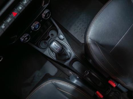 RENAULT Oroch 1.3 16V 4P OUTSIDER TURBO TCe AUTOM�TICO CVT, Foto 16