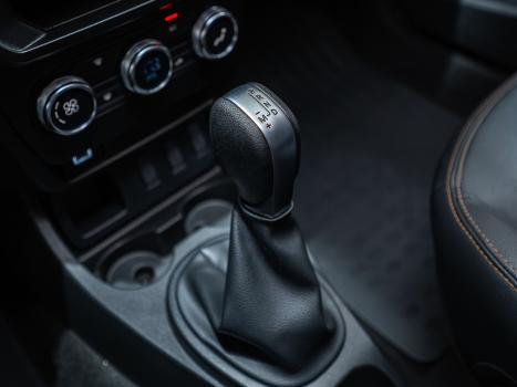 RENAULT Oroch 1.3 16V 4P OUTSIDER TURBO TCe AUTOM�TICO CVT, Foto 20