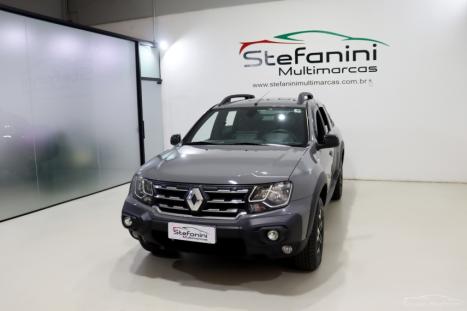 RENAULT Oroch 1.3 16V 4P OUTSIDER TURBO TCe AUTOM�TICO CVT, Foto 1