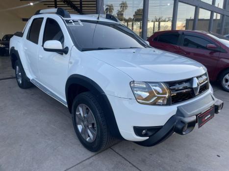 RENAULT Oroch 1.6 16V 4P FLEX EXPRESSION, Foto 3 RENAULT Oroch 1.6 16V 4P FLEX EXPRESSION, Foto 3