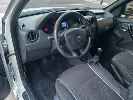 RENAULT Oroch 1.6 16V 4P FLEX EXPRESSION, Foto 10 RENAULT Oroch 1.6 16V 4P FLEX EXPRESSION, Foto 10