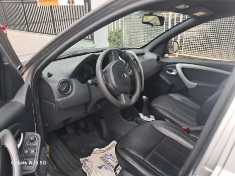 RENAULT Oroch 1.6 16V 4P FLEX EXPRESSION, Foto 3