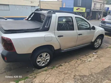 RENAULT Oroch 1.6 16V 4P FLEX EXPRESSION, Foto 6