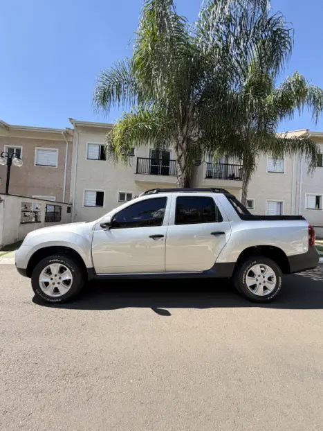 RENAULT Oroch 1.6 16V 4P FLEX EXPRESSION, Foto 12