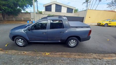 RENAULT Oroch 1.6 16V 4P FLEX EXPRESSION, Foto 2