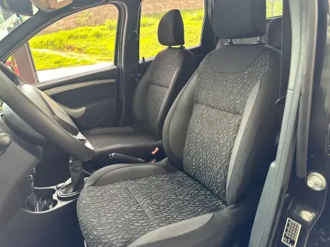 RENAULT Oroch 1.6 16V 4P FLEX EXPRESSION, Foto 8