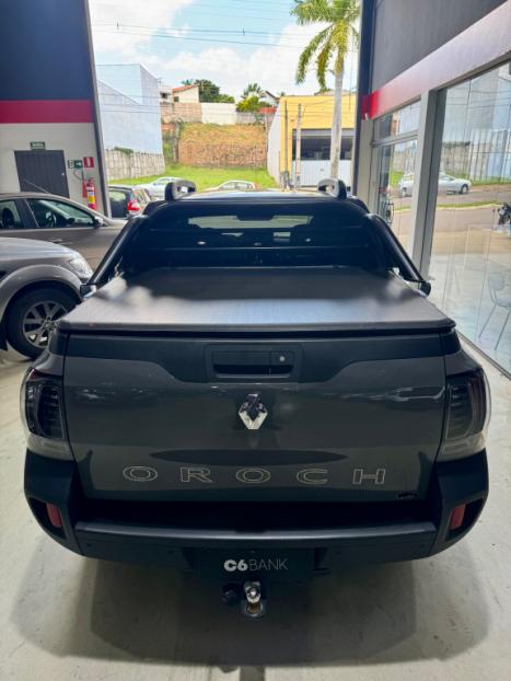 RENAULT Oroch 1.6 16V 4P FLEX INTENSE, Foto 6