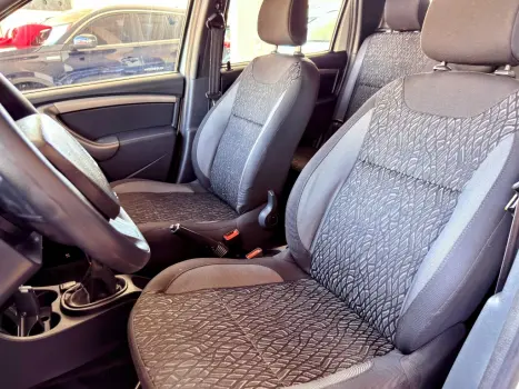 RENAULT Oroch 1.6 16V 4P EXPRESS FLEX, Foto 7