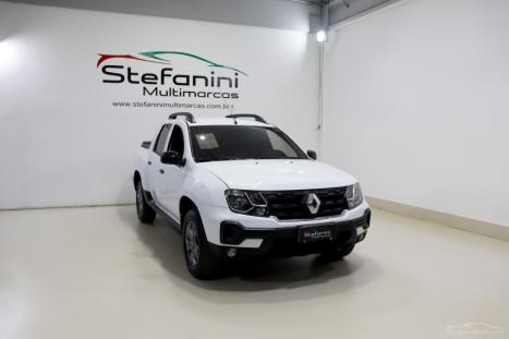 RENAULT Oroch 1.6 16V 4P FLEX INTENSE, Foto 3