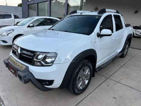 RENAULT Oroch 2.0 16V 4P FLEX DYNAMIQUE, Foto 2