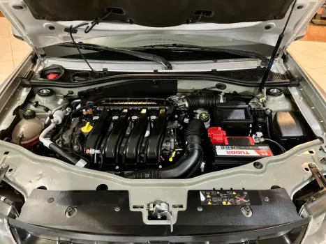 RENAULT Oroch 2.0 16V 4P FLEX DYNAMIQUE AUTOM�TICO, Foto 18