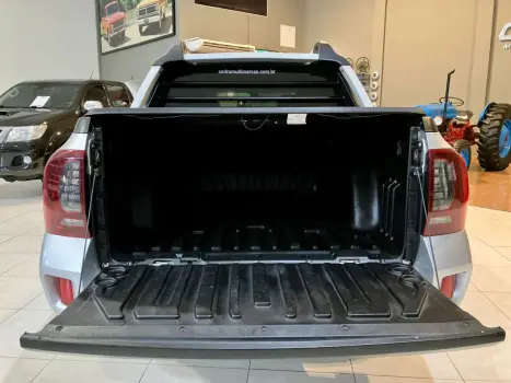 RENAULT Oroch 2.0 16V 4P FLEX DYNAMIQUE AUTOM�TICO, Foto 19