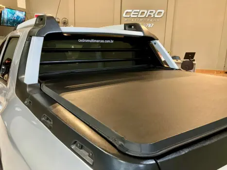 RENAULT Oroch 2.0 16V 4P FLEX DYNAMIQUE AUTOM�TICO, Foto 20