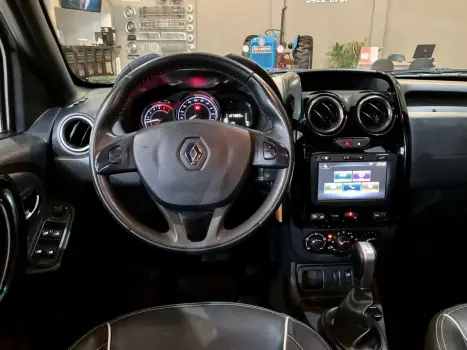 RENAULT Oroch 2.0 16V 4P FLEX DYNAMIQUE AUTOM�TICO, Foto 25