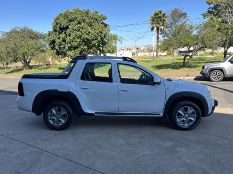 RENAULT Oroch 2.0 16V 4P FLEX DYNAMIQUE AUTOM�TICO, Foto 7
