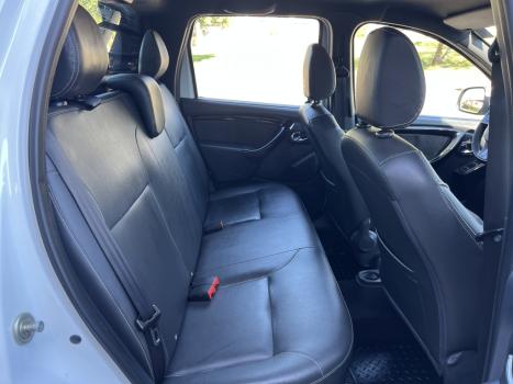 RENAULT Oroch 2.0 16V 4P FLEX DYNAMIQUE AUTOM�TICO, Foto 11