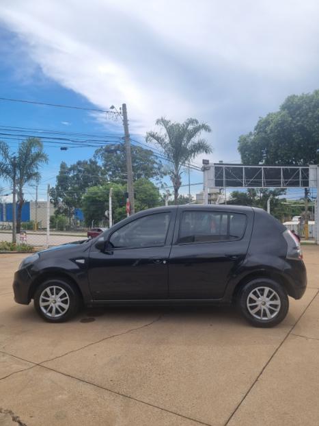 RENAULT Sandero 1.0 16V 4P FLEX AUTHENTIQUE, Foto 6 RENAULT Sandero 1.0 16V 4P FLEX AUTHENTIQUE, Foto 6