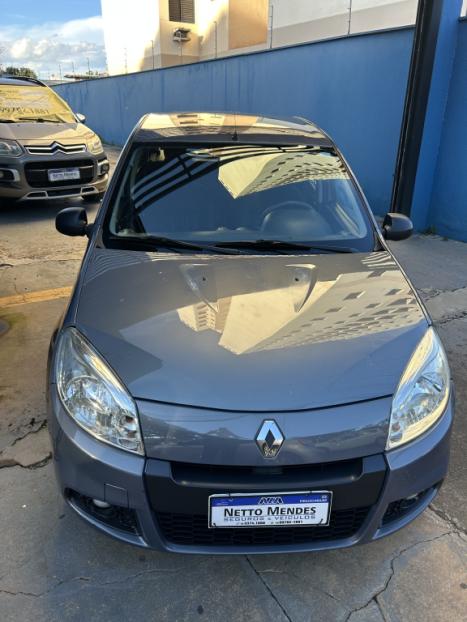 RENAULT Sandero 1.0 16V 4P FLEX EXPRESSION, Foto 2