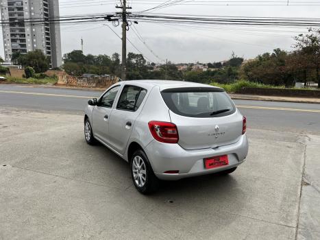 RENAULT Sandero 1.0 12V 4P FLEX SCE AUTHENTIQUE, Foto 4