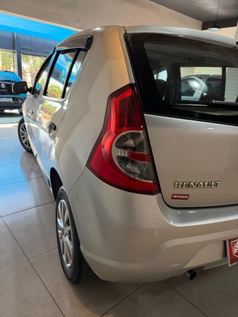 RENAULT Sandero 1.0 4P EXPRESSION, Foto 9
