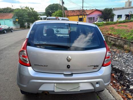 RENAULT Sandero 1.0 16V 4P FLEX AUTHENTIQUE, Foto 5