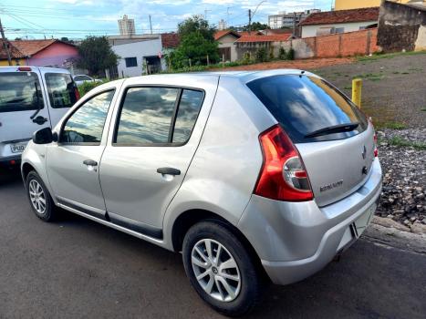 RENAULT Sandero 1.0 16V 4P FLEX AUTHENTIQUE, Foto 6