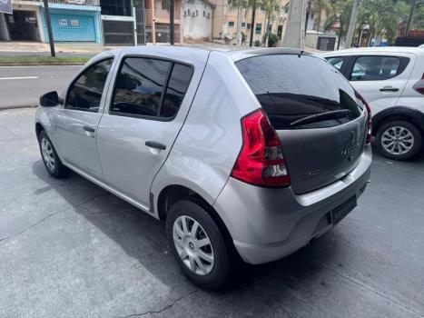 RENAULT Sandero 1.0 16V 4P FLEX AUTHENTIQUE, Foto 4