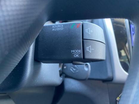 RENAULT Sandero 1.0 16V 4P FLEX EXPRESSION, Foto 11