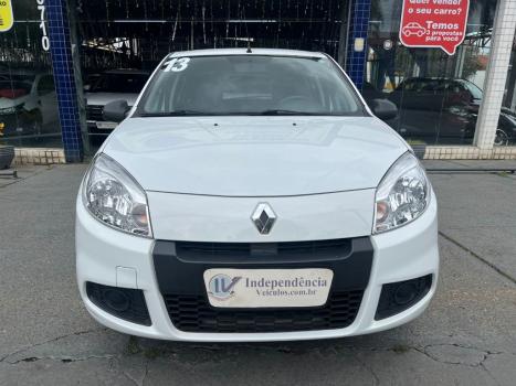 RENAULT Sandero 1.0 16V 4P FLEX AUTHENTIQUE, Foto 2