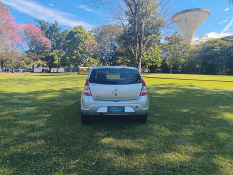 RENAULT Sandero 1.0 16V 4P FLEX EXPRESSION, Foto 8
