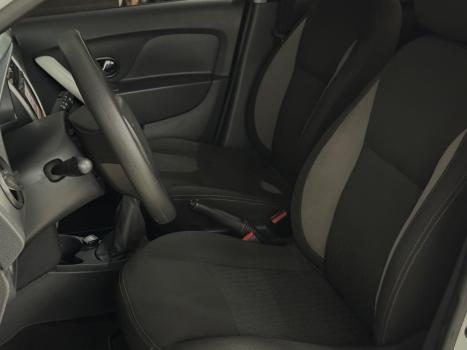 RENAULT Sandero 1.0 16V 4P FLEX EXPRESSION, Foto 8