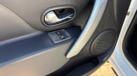 RENAULT Sandero 1.0 4P EXPRESSION, Foto 10