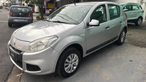 RENAULT Sandero 1.0 16V 4P FLEX EXPRESSION, Foto 1