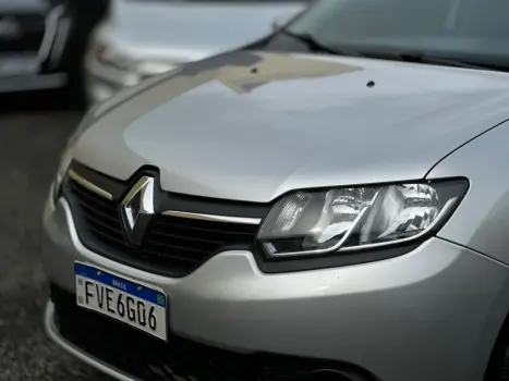 RENAULT Sandero 1.0 16V 4P FLEX EXPRESSION, Foto 2