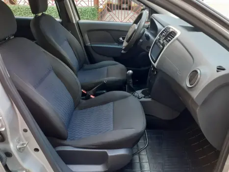 RENAULT Sandero 1.6 16V 4P FLEX SCE EXPRESSION, Foto 6 RENAULT Sandero 1.6 16V 4P FLEX SCE EXPRESSION, Foto 6