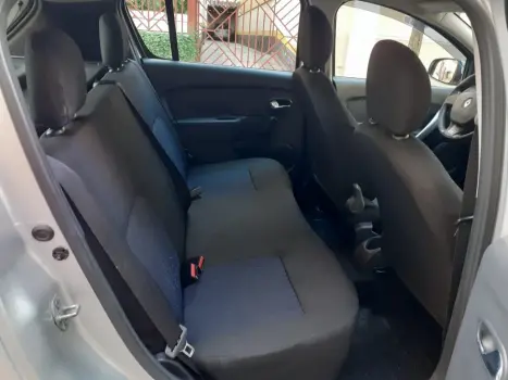 RENAULT Sandero 1.6 16V 4P FLEX SCE EXPRESSION, Foto 7 RENAULT Sandero 1.6 16V 4P FLEX SCE EXPRESSION, Foto 7