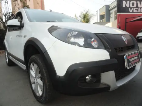 RENAULT Sandero 1.6 4P FLEX STEPWAY, Foto 2