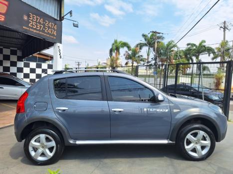 RENAULT Sandero 1.6 4P FLEX STEPWAY, Foto 7