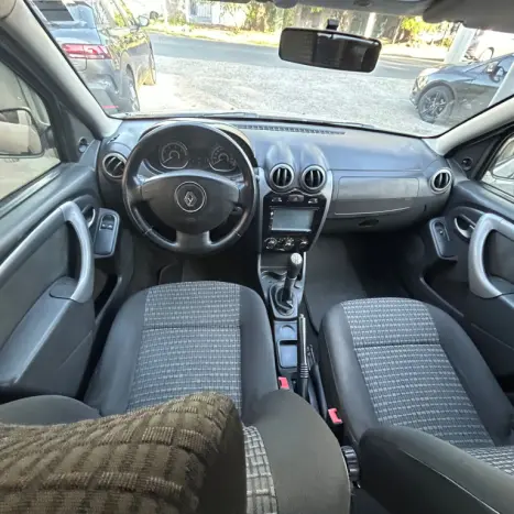 RENAULT Sandero 1.6 16V 4P FLEX SCE EXPRESSION, Foto 6 RENAULT Sandero 1.6 16V 4P FLEX SCE EXPRESSION, Foto 6